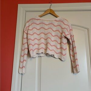 SINCERELY JULES Pink and Cream Wave Cropped Sweater. Size XS